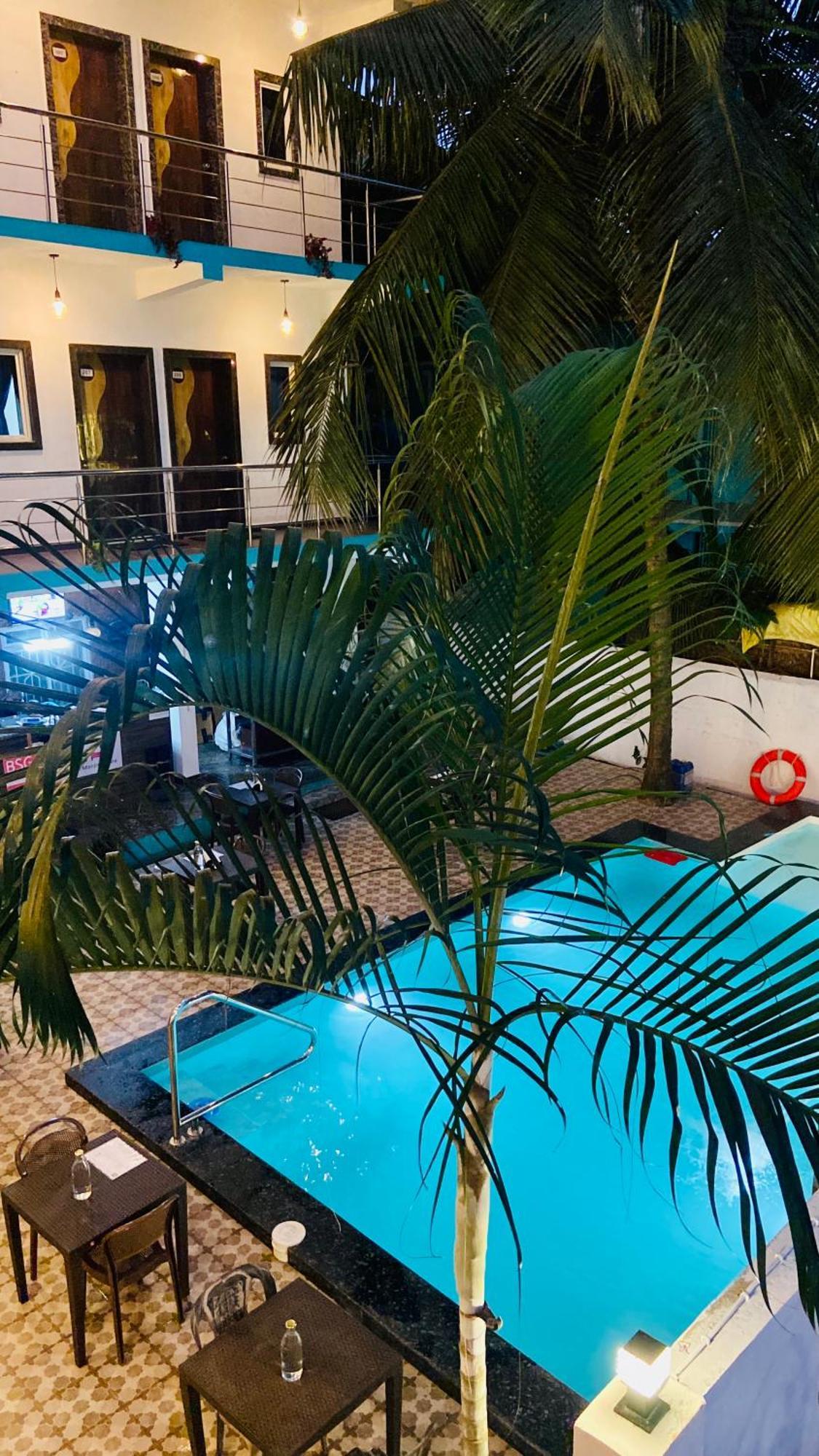 Bsg Stay - Turtle Beach Morjim Goa Exterior foto